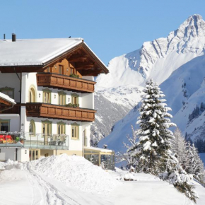 Pension Bergland, Lech, Österreich